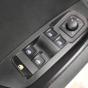 Škoda Karoq 2.0 TDi DSG *NAVIGACIJA, KAMERA*