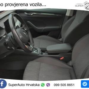 Škoda Octavia Combi 1.4 TSI DSG 204 KS, ACC+KAM+KEY+GR SJED+VIRT+LANE