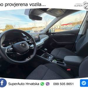 Škoda Octavia Combi 1.5 TSI Style 150 KS, ACC+KAM+KEY+GR SJED+LED+VIRT+LANE