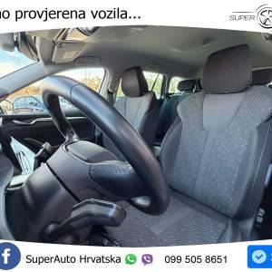 Škoda Octavia Combi 1.5 TSI Style 150 KS, ACC+KAM+KEY+GR SJED+LED+VIRT+LANE