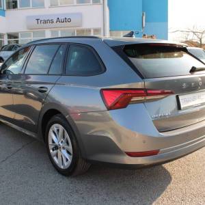 Škoda Octavia Combi 2.0 TDi DSG *LED, NAVIGACIJA*