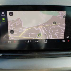 Škoda Octavia Combi 2.0 TDi DSG *LED, NAVIGACIJA*