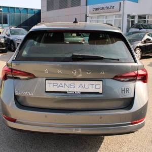 Škoda Octavia Combi 2.0 TDi 150ks DSG *LED, NAVIGACIJA*