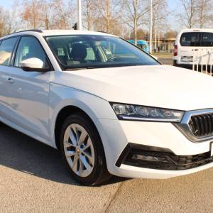 Škoda Octavia Combi 2.0 TDi DSG *LED, NAVIGACIJA*
