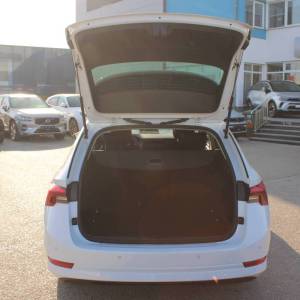 Škoda Octavia Combi 2.0 TDi DSG *LED, NAVIGACIJA*