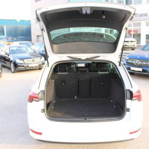 Škoda Octavia Combi 2.0 TDi DSG *LED, NAVIGACIJA*