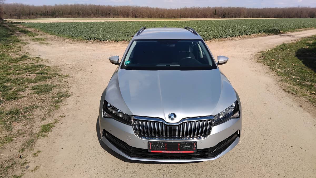Škoda Superb Combi 2,0TDI DSG, 2020g.140kw, 190ks