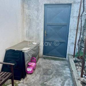 Šolta, Donje Selo, prodaja kamena kuća u nizu