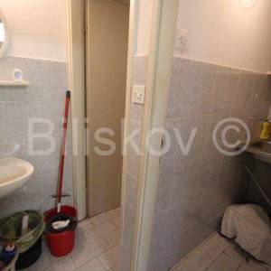 Split, Gripe prodaja poslovni prostor 45 m2+galerija,podrum