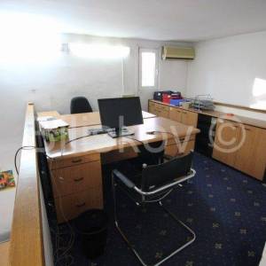Split, Gripe prodaja poslovni prostor 45 m2+galerija,podrum