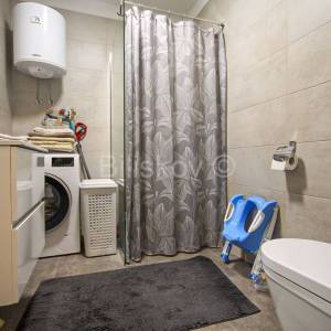 Split Kila prodaja dvosoban stan, 3 parkirna mjesta, ostava