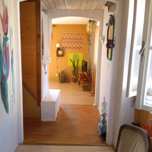 Split Varoš- Pogled na more, veliko dvorište i potencijal nadogradnje