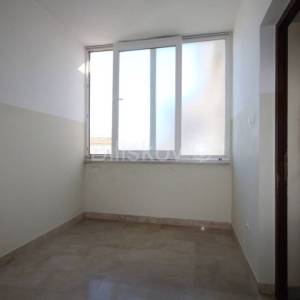 Split, Visoka, prodaja 4soban stan, parking