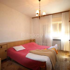 Split, Visoka, prodaja 4soban stan, parking