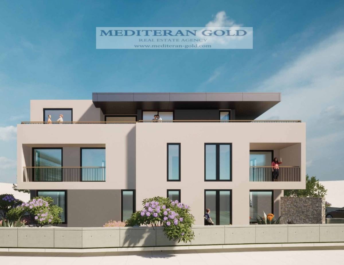 Stan: Kaštel Novi, novogradnja