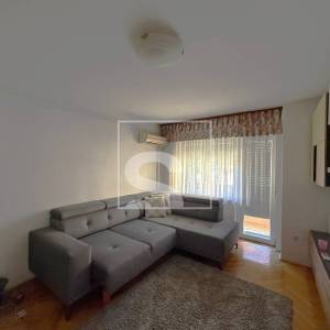 Stan Pula - 2S+Db, odličan raspored i blizina grada