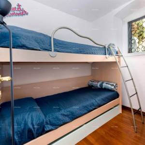 Stan s očaravajućim pogledom na more u samom srcu Rovinja, svega 30 metara od obale.