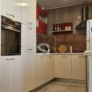 Stan u Fažani - prizemlje - dvorište -300m od mora