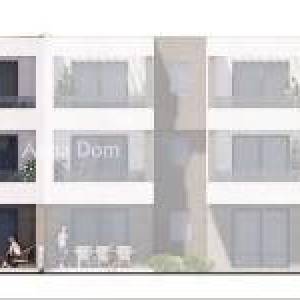 Stan u novogradnji sa dva garažna mjesta i vrtom, blizina centra grada i mora, - Stan D (PENTHOUSE)