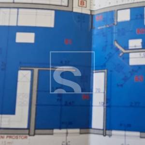 Stan u prizemlju sa velikom terasom