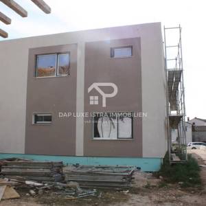 Stanovi Poreč 55, 75 i 80m2 na prodaju 2700€/m2