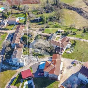 Starina za adaptaciju u srcu sela