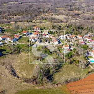 Starina za adaptaciju u srcu sela