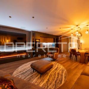 Stobreč nova luksuzna vila s bazenom i pogledom na more, blizina Splita