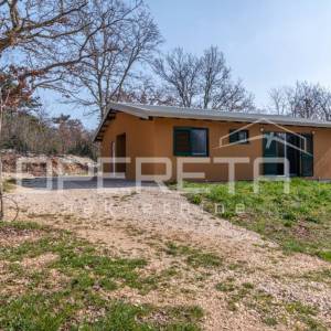 Sveti Lovreč – autentično istarsko imanje