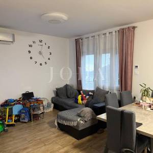 Svilno - Samostojeća kuća s dva stana