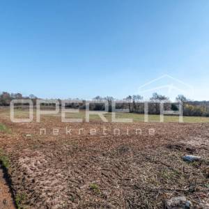 
Tar – zemljište za izgradnju hotela, doma za starije ili zdravstvenog centra 