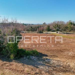 
Tar – zemljište za izgradnju hotela, doma za starije ili zdravstvenog centra 