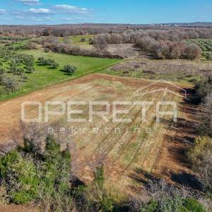 
Tar – zemljište za izgradnju hotela, doma za starije ili zdravstvenog centra 