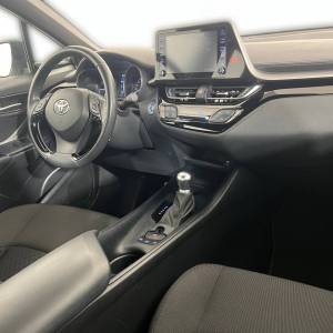 Toyota C-Hr 1.8 HSD 5D E-CVT C-ENTER - 3 godine jamstva