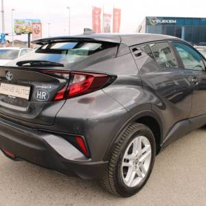 Toyota C-HR 1.8 Hybrid AUTOMATIK *LED, NAVIGACIJA, KAMERA*