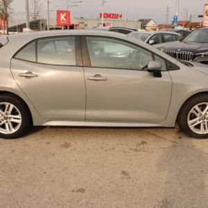 Toyota Corolla 1.8 Hybrid AUTOMATIK *LED, NAVIGACIJA, KAMERA*