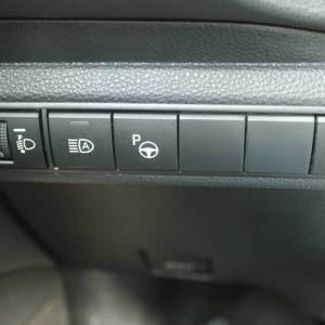 Toyota Corolla 1.8 Hybrid AUTOMATIK *LED, NAVIGACIJA, KAMERA*