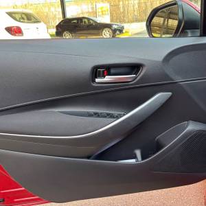 Toyota Corolla 2.0 HYBRID - 3 godine jamstva