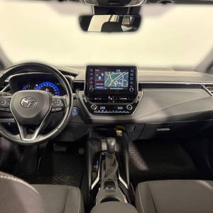 Toyota Corolla TS 1.8 HSD 5D - 3 godine jamstva