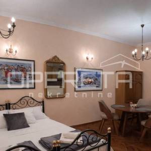 Tri apartmana unutar zidina, 96 m2, Dubrovnik 