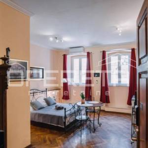 Tri apartmana unutar zidina, 96 m2, Dubrovnik 