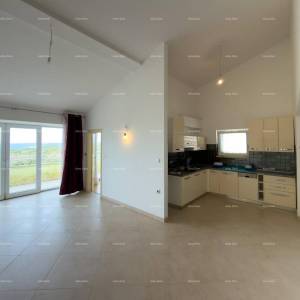 Trosoban stan s pogledom na more i Brijune!