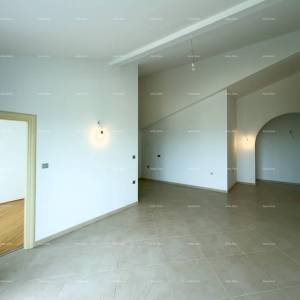 Trosoban stan s pogledom na more i Brijune!