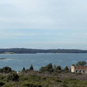 Trosoban stan s pogledom na more i Brijune!