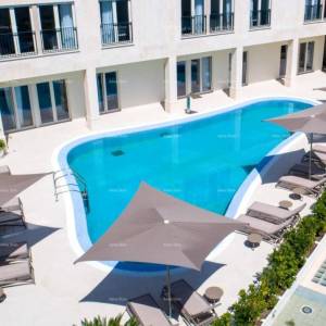 Umag – apartman uz more u  kompleksu s bazenom
