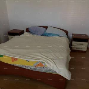 Umag! Kuća s velikom okućnicom i terasom.