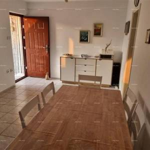 UMAG, Prodaja stana na 1. katu –  blizina mora i centra