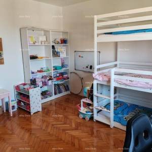 UMAG, prostran stan 80 m²