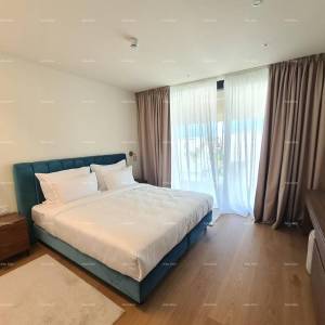 Umag, resort luksuza i ljepote! Prodaja stanova u resortu sa krovnim infinity bazenom od 105m