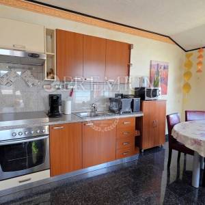 Uvala Soline, apartman prvi red do mora, pogled na more!